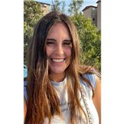 Me dedico a las personas en situación de dependencia.De todas las edades🫶🏼😊